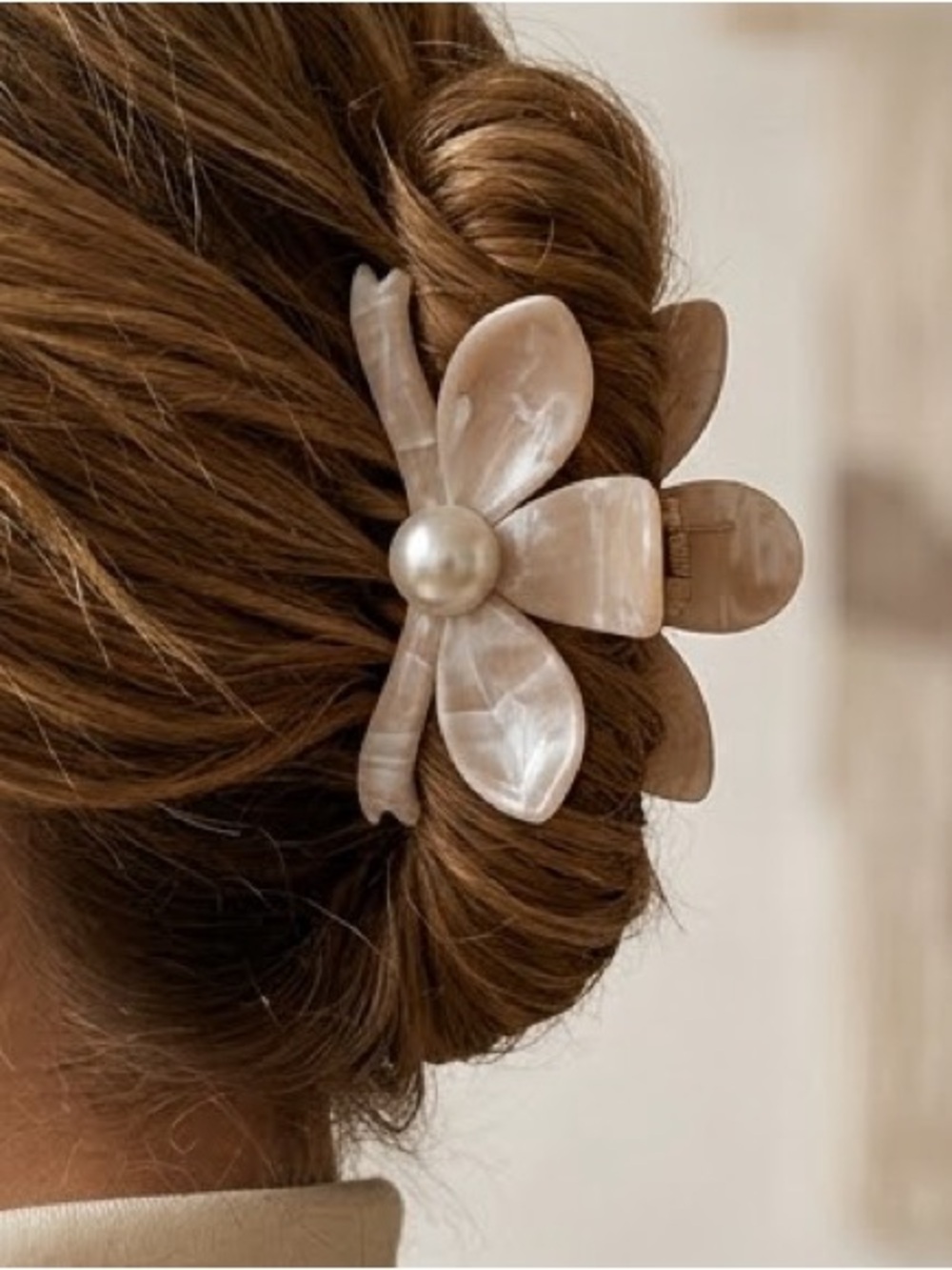 Pearl Center Cream Floral Claw Clip - Women Accessories